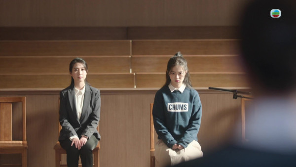 正義女神丨25歲區明妙鬈髮Look演「偏激少年犯」嬲爆鼓起泡腮眼超超反獲讚可愛