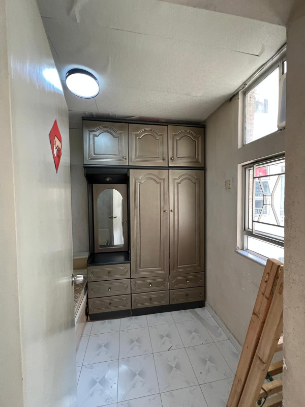 401呎觀塘居屋大改造！1招解決「開門見廁」！舊屋翻新變出日系無印風！