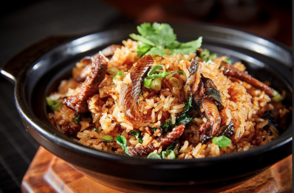 西九龍粵菜春季新菜式登場 菠蘿黑毛豬叉燒/台山黃鱔砂鍋飯/懷舊碗仔翅