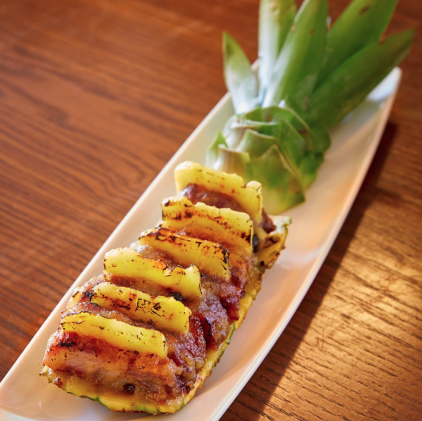 西九龍粵菜春季新菜式登場 菠蘿黑毛豬叉燒/台山黃鱔砂鍋飯/懷舊碗仔翅