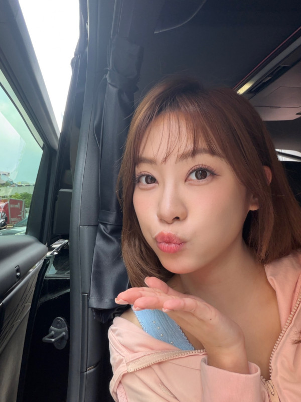 葉蒨文一刀剪全新短髮形象眼前一亮！網民驚嘆告別長髮後生10年變可愛