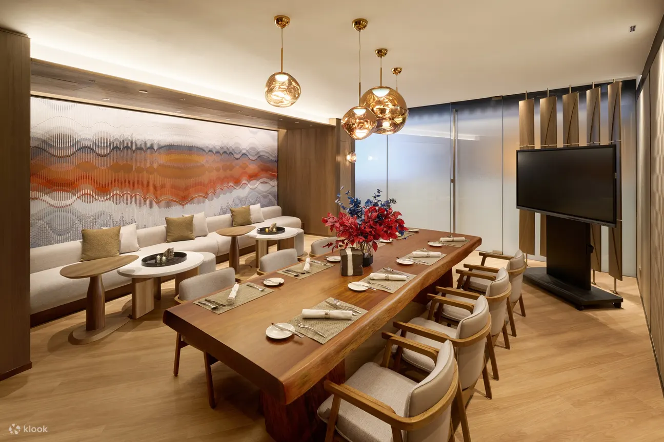 西貢WM酒店自助餐買一送一！人均$383起任食3小時+送泰式涼拌鮑魚！冬陰功大蝦意粉/金沙粉絲蟹煲/海南雞壽司