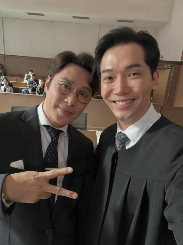 TVB男藝人公然評論女星胸型後急刪帖！失言遭網民狂轟即跪道歉：無意冒犯