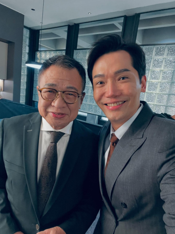 TVB男藝人公然評論女星胸型後急刪帖！失言遭網民狂轟即跪道歉：無意冒犯