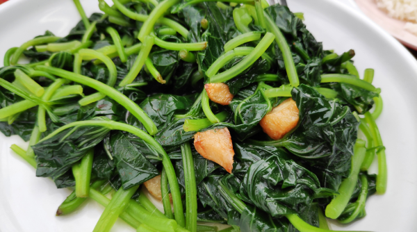 豆芽菜不能代替青菜？家醫科醫生：養密度極低 隨時跌入「亞健康」3類人更要慎食！