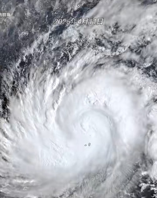 4月爆17級雙胞胎颱風!11年一遇鏡像風暴引厄爾尼諾 網民籲別去這地