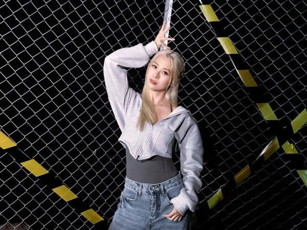 倪嘉雯染全頭金毛新髮型索爆超驚艷！捨棄黑長直搣甩清純初戀形象判若兩人