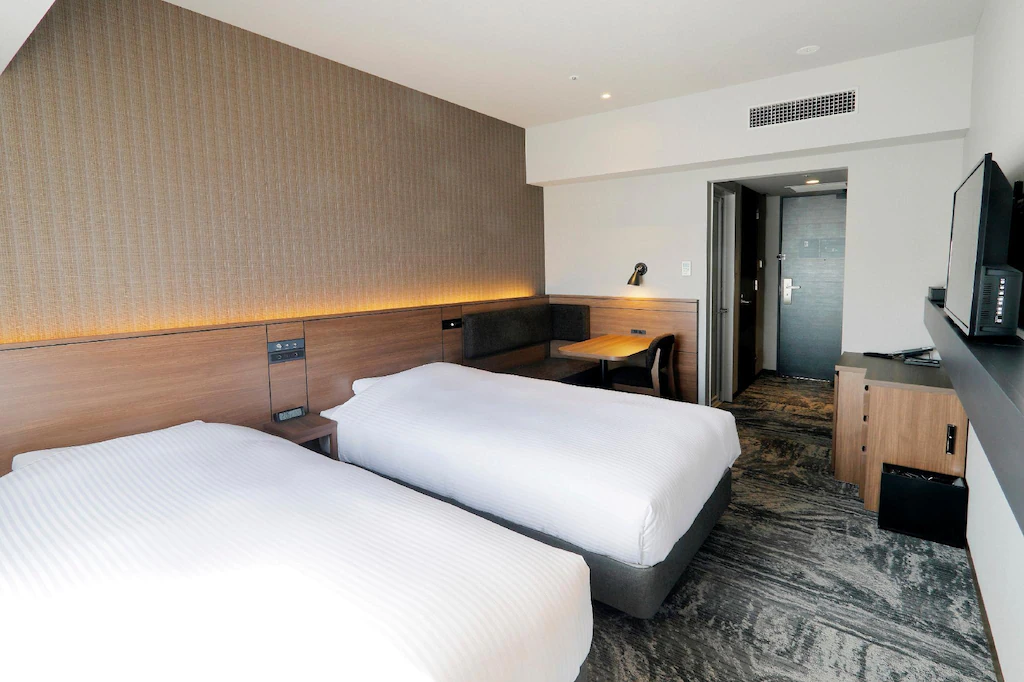 酒店鬼故？遊日港人辦理入住驚遇「隱形住客」 離奇收網購包裹細思極恐 