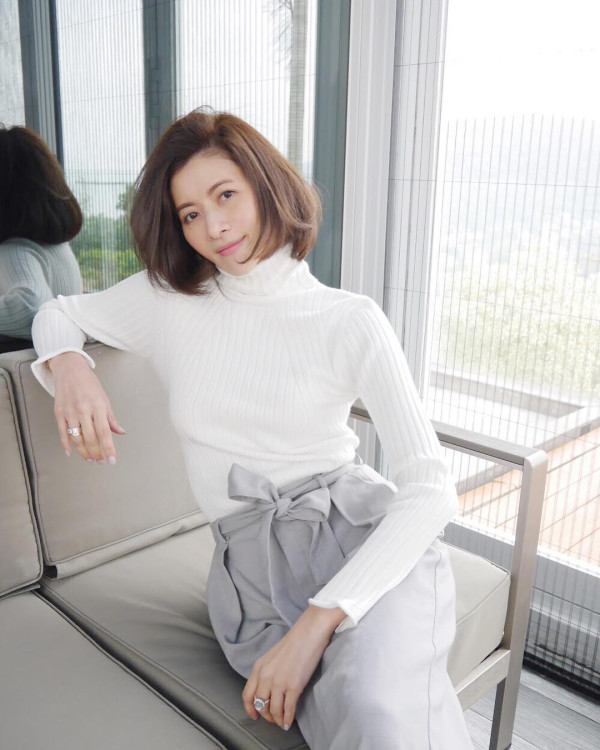 前TVB女藝人息影18年激罕現身！54歲近照曝光神級凍齡似34歲：真係睇唔出