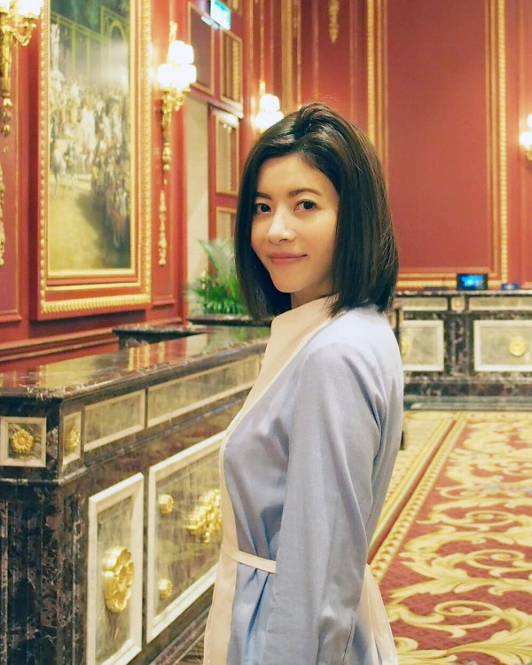 前TVB女藝人息影18年激罕現身！54歲近照曝光神級凍齡似34歲：真係睇唔出