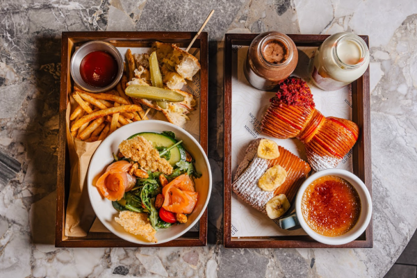 母親節餐廳2026︱全港高CP值母親節自助餐/下午茶合集 東涌自助餐媽媽半價/酒店買3送1/人均$261歎肉眼扒海鮮！