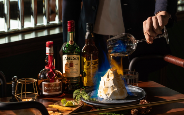 母親節餐廳2026︱全港高CP值母親節自助餐/下午茶合集 東涌自助餐媽媽半價/酒店買3送1/人均$261歎肉眼扒海鮮！