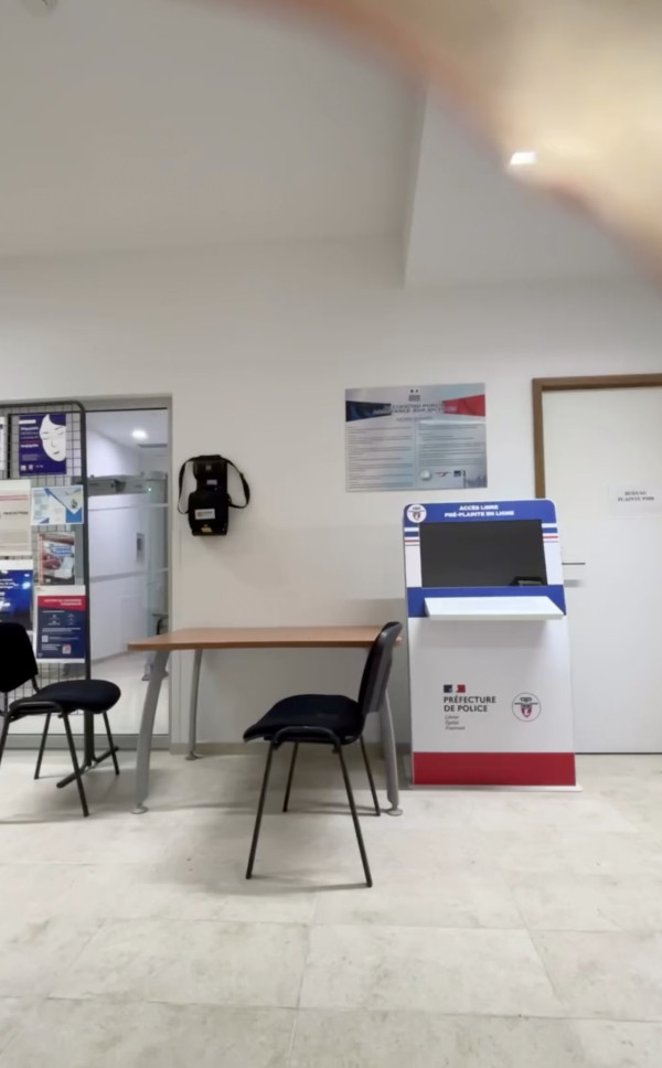 歐遊防盜神物？港人塞納河邊慘失手袋 靠迪卡儂腰包力保證件兼緩解飛機腰痛 