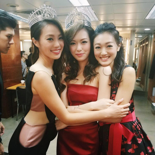 張寶兒近照驚見眼距愈黐愈埋好詭異！入行10年進化史極厚雙眼皮嚇窒網民