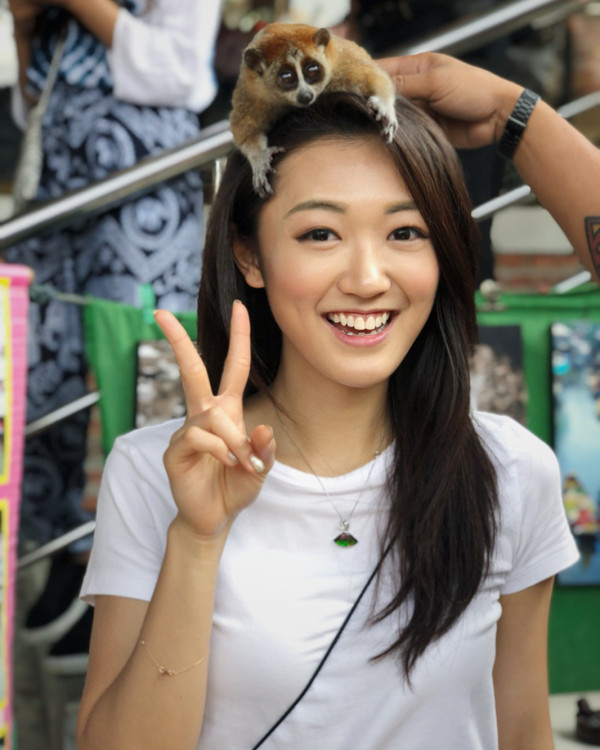 張寶兒近照驚見眼距愈黐愈埋好詭異！入行10年進化史極厚雙眼皮嚇窒網民