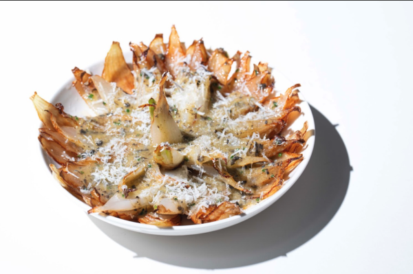 灣仔人氣西班牙菜全新酒吧風格 洋蔥薯仔魷魚奄列/帶子配燉菜/原個炸洋蔥