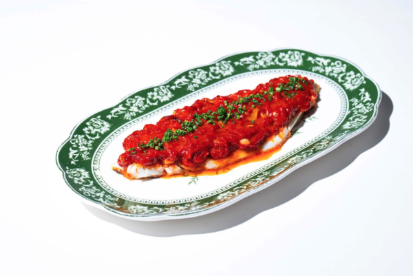 灣仔人氣西班牙菜全新酒吧風格 洋蔥薯仔魷魚奄列/帶子配燉菜/原個炸洋蔥