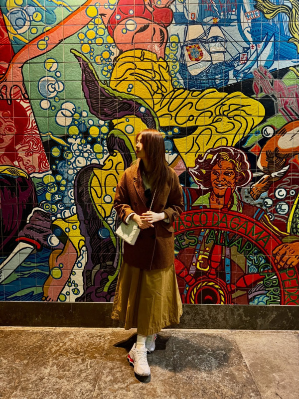 42歲女星IG貼夫妻黑白照交代身後事 離奇舉動惹無限揣測:應該如何處理?