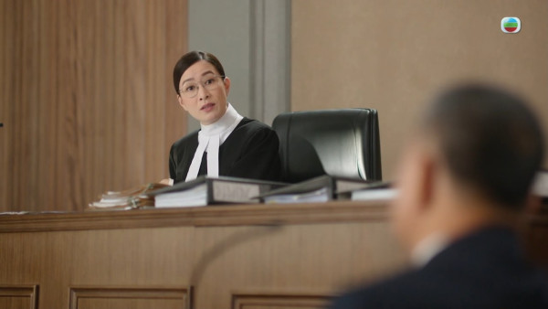 正義女神｜29歲梁超怡演未成年女學生零違和！背景起底港姐季軍其實係童星出身