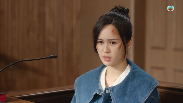 正義女神｜29歲梁超怡演未成年女學生零違和！背景起底港姐季軍其實係童星出身