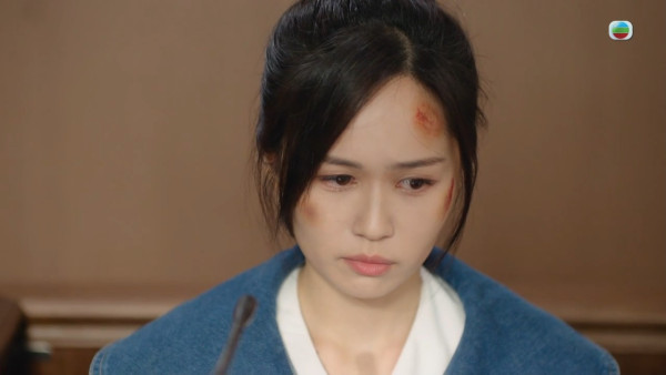 正義女神｜29歲梁超怡演未成年女學生零違和！背景起底港姐季軍其實係童星出身