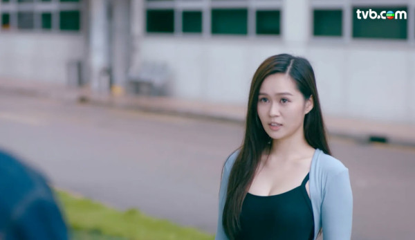 正義女神｜29歲梁超怡演未成年女學生零違和！背景起底港姐季軍其實係童星出身