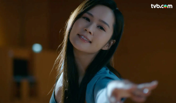 正義女神｜29歲梁超怡演未成年女學生零違和！背景起底港姐季軍其實係童星出身