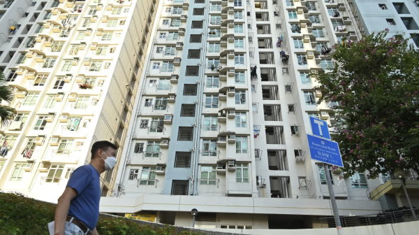 天水圍88呎公屋再成焦點！港人獲派超細公屋 一原因猶豫不決！網民：細過劏房似監倉