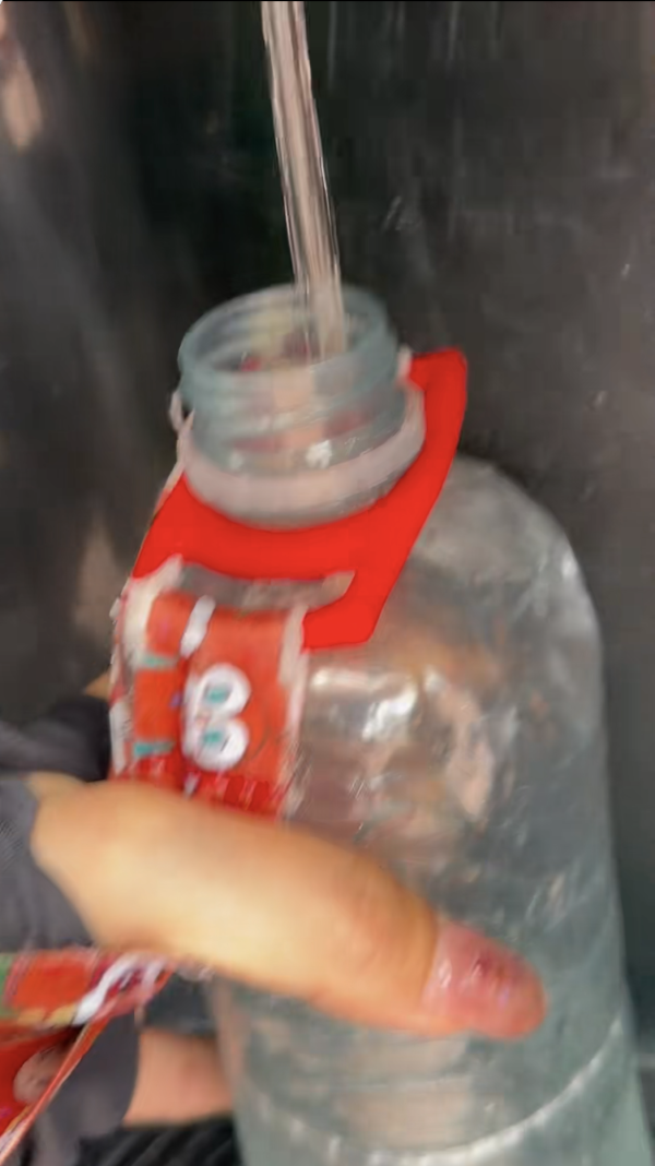 出街買水好貴？香港隱藏「免費凍水地圖」曝光！1 App睇清全港過千斟水點