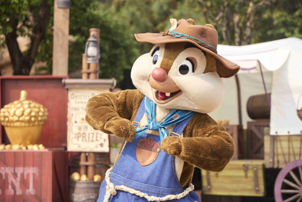 魔雪奇緣小白5月起現身香港迪士尼！阿德爾森林出沒與粉絲互動！附迪士尼2人同行75折優惠