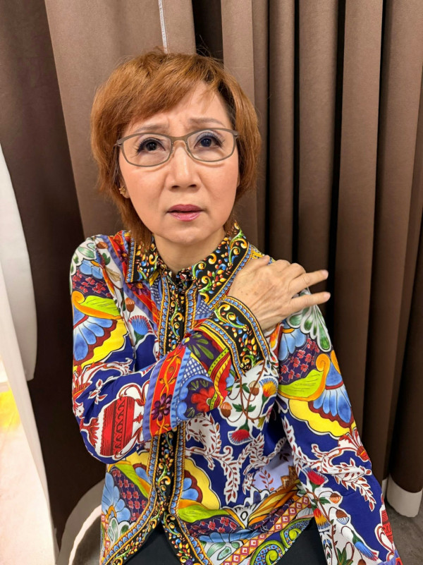 張德蘭驚傳意外送院骨裂傷勢需緊急做手術 下月演唱會如期舉行成未知數