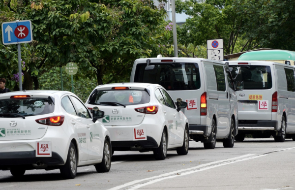 做教車師傅搏月賺10萬？政府增發332個牌照！拆解考牌資格＋行業潛規則