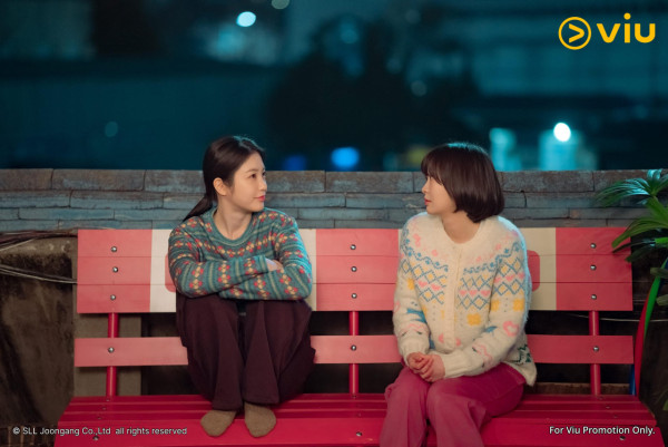 百次的回憶線上看｜ViuTV粵語版金多美辛叡恩陷三角戀劇情結局劇透！演員陣容/集數更新