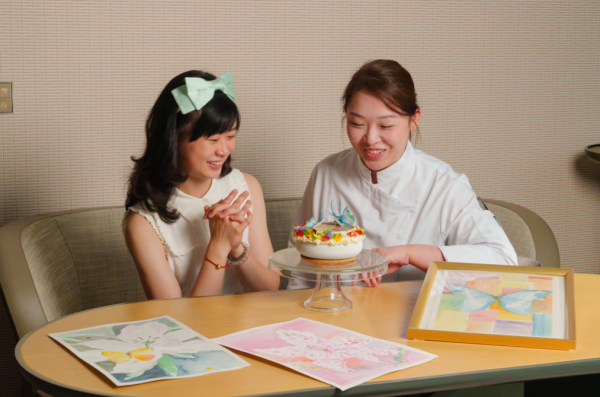 母親節蛋糕推介︱低至$268起入手限量花束/立體紅玫瑰/天鵝造型蛋糕 早鳥預訂更享85折！