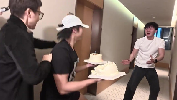 試真D｜周嘉洛肌肉搶鏡獲封男版「最強Body」 超大隻騷肌晒青筋麒麟臂