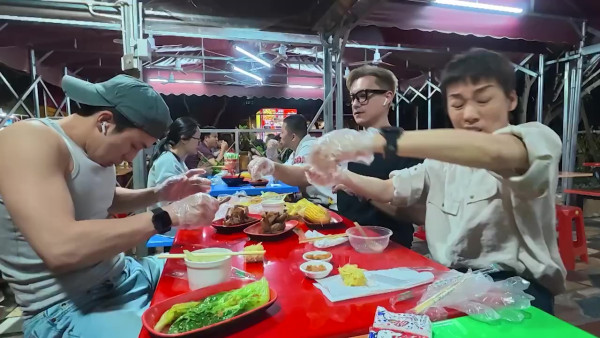 試真D｜周嘉洛肌肉搶鏡獲封男版「最強Body」 超大隻騷肌晒青筋麒麟臂