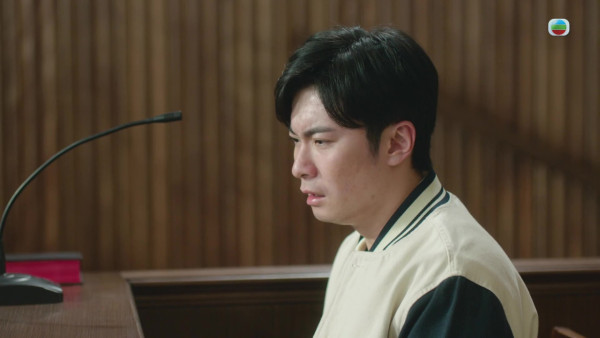 正義女神｜朱樂洺4分鐘法庭「含冤自白」戲表現亮眼 難忘佘詩曼即場幫自己度對白