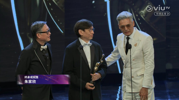 金像獎2026得獎名單不斷更新！廖子妤大熱勇奪影后 梁家輝五奪影帝