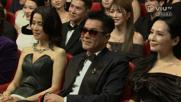 金像獎2026｜古天樂宣萱Kiss Cam錫錫掀全場高潮 「一王三后」作狀熱吻惹尖叫