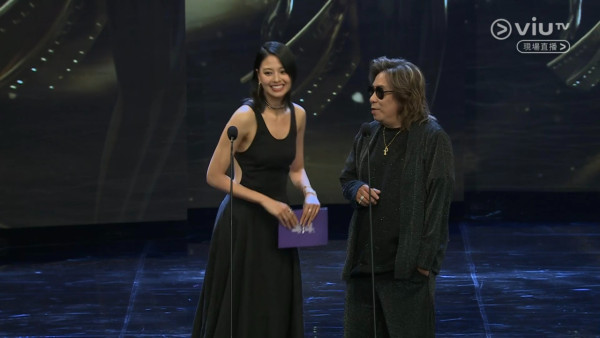 金像獎2026｜林敏驄台上失控無厘頭「呢度TVB」 直播最尷尬一幕Amy Lo急救場