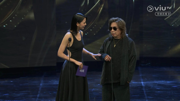 金像獎2026｜林敏驄台上失控無厘頭「呢度TVB」 直播最尷尬一幕Amy Lo急救場