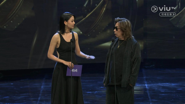 金像獎2026｜林敏驄台上失控無厘頭「呢度TVB」 直播最尷尬一幕Amy Lo急救場