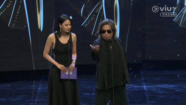 金像獎2026｜林敏驄台上失控無厘頭「呢度TVB」 直播最尷尬一幕Amy Lo急救場