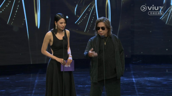 金像獎2026｜林敏驄台上失控無厘頭「呢度TVB」 直播最尷尬一幕Amy Lo急救場