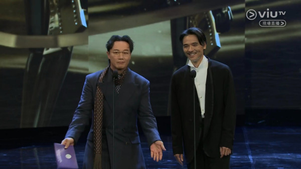 金像獎2026｜陳奕迅遭馮德倫開火揶揄即面色一沉 「老羞成怒」爆金句：你聽我講！
