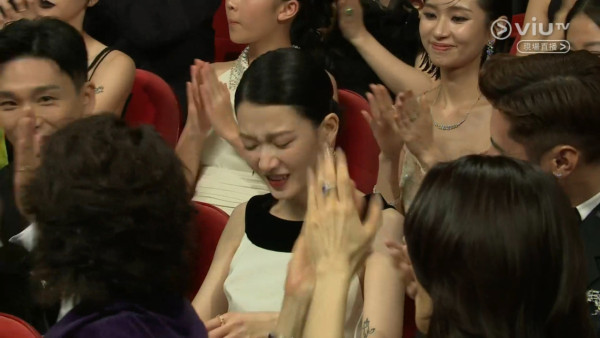 金像獎2026｜廖子妤首奪最佳女主角榮登影后 男友盧鎮業台下真實反應超迷戀