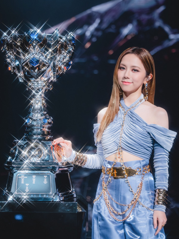 鄧紫棋G.E.M.突然驚爆患遺傳病隱疾 自揭無症狀病情：我挺佩服我自己