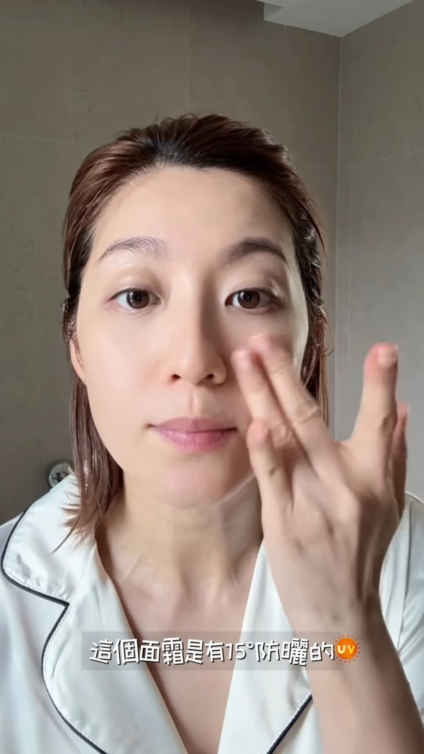 陳自瑤終極素顏曝45歲真實皮膚狀態！超近鏡毫不掩飾令網民驚嘆：黑眼圈都冇