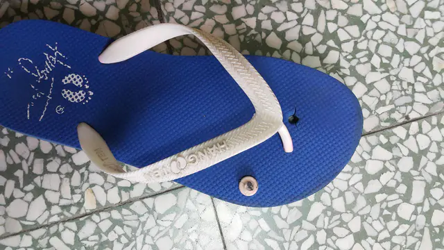 麵包扣用完唔好扔！港人教6大隱藏用途 必學1招救返斷拖鞋：慳返幾百蚊