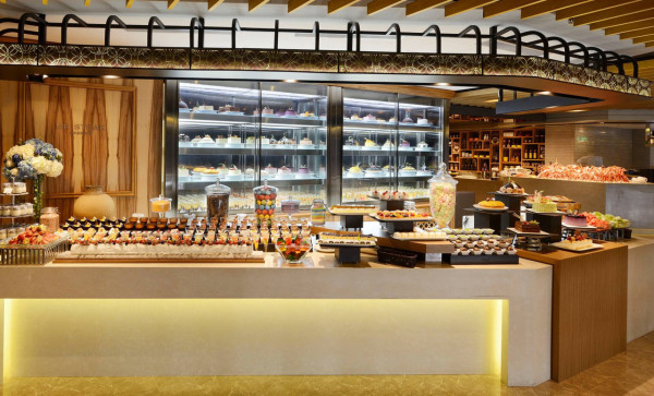 Mr.Steak自助餐快閃買一送一！半價任食生蠔＋蟹腳＋紅白酒放題／指定1類人免費享用 (即睇開搶日期)